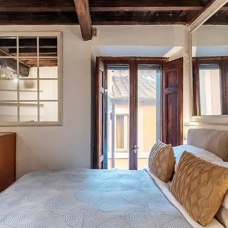 Cs Spanish Steps Historic Loft ローマ
